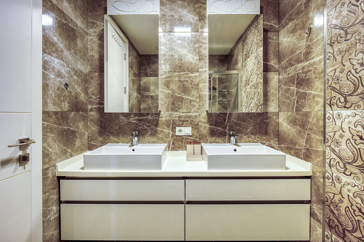 Banyo 1